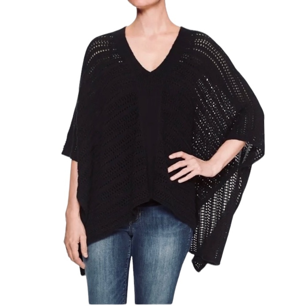 Gap solid black crochet open knit poncho size S / M